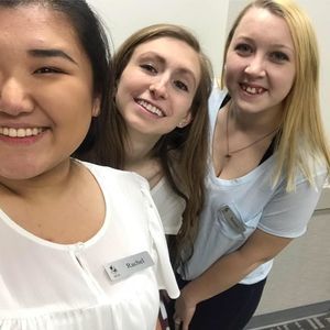 Meet your Posher, Nicole